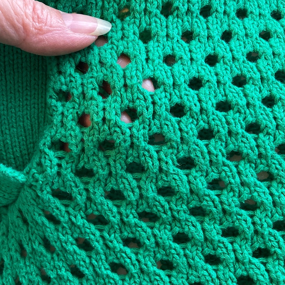 Aerie Vibrant Green Oversized V-Neck Sweater - Picture 3 of 8